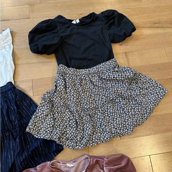 Girls 11/12 Lot - Picture 3 of 4